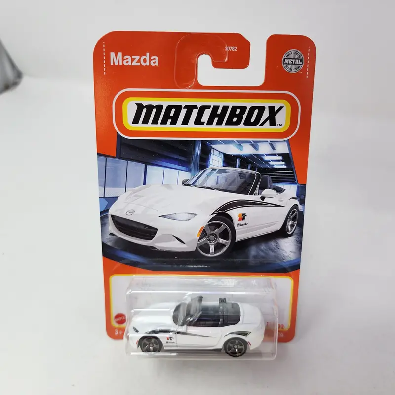 '15 Mazda Mx-5 Miata * White * Matchbox Basic Series 1