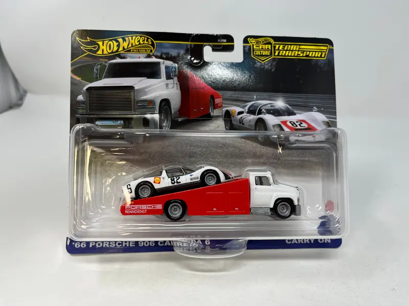 '66 Porsche 906 Carrera 6 & Carry On * 2024 Hot Wheels Team Transport Case B 1
