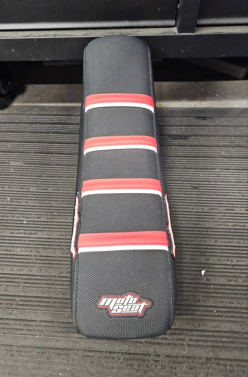 Garage Sale -- Crf50 Tbr Tall Seat W/ Motoseat Cover 1