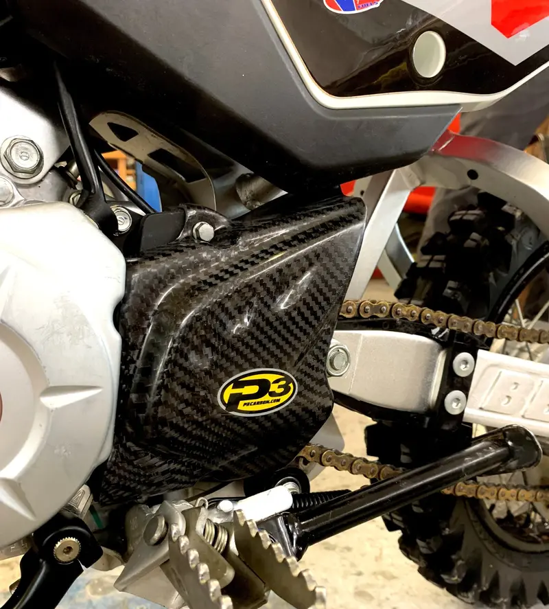 P3 Carbon Sprocket Cover 1