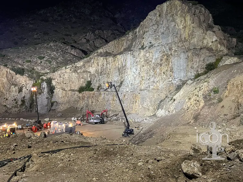 Rock Quarry W/Small Lake - Comm2088 1