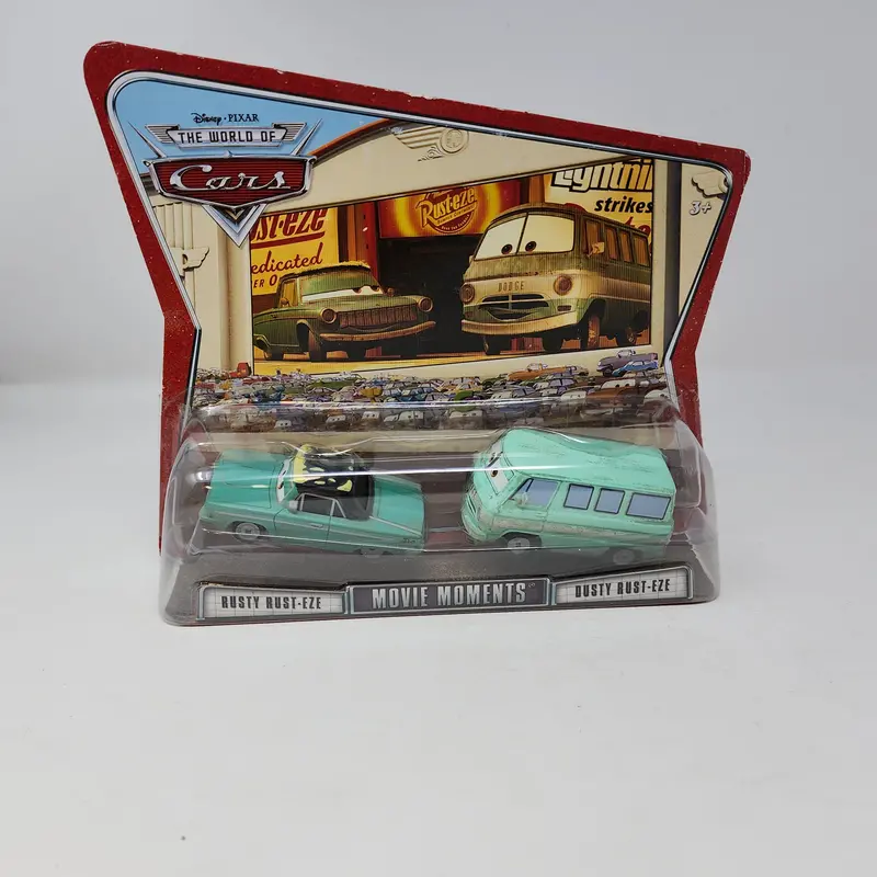 Rusty Rust-Eze & Dusty * Disney Pixar The World Of Cars  Movie Moments 1