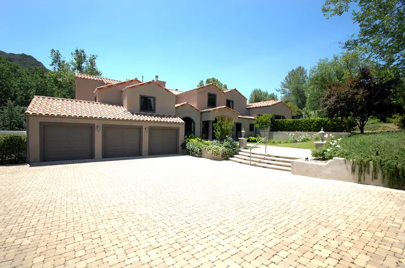 Villa - Villa2027 1