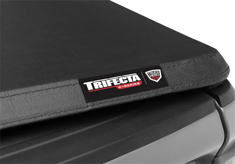Extang Trifecta E-Series Tonneau Cover For 2005–2015 Toyota Tacoma (6-Foot Bed) 1